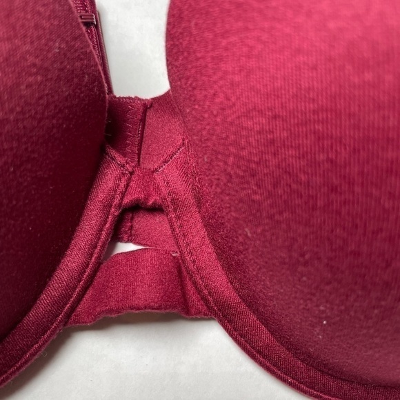 Auden Women Light Lift Plunge Bra 36B
T Shirt underwire Stretch Sides Wine 1262 - Picture 3 of 9